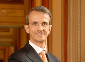 Gianni e Legance per lacquisizione del Pavilion a Milano