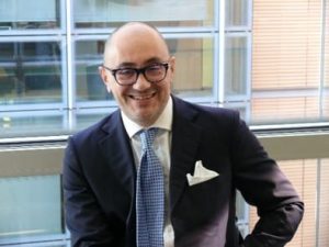 Gli studi nellacquisizione di Auchan da parte di Conad e Wrm