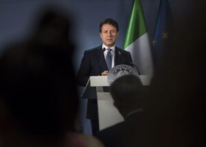 DI LEGISTI E LEGHISTI, O L’AVVOCATO AL POTERE