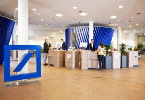 Gianni & Origoni con Zurich per la rete FA di Deutsche Bank