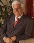 GIANNI CONVINCE GIAMPIERI & CO: NESSUNO ANDRA’ VIA