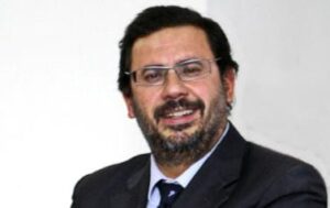 La Scala cresce al traino del recupero crediti