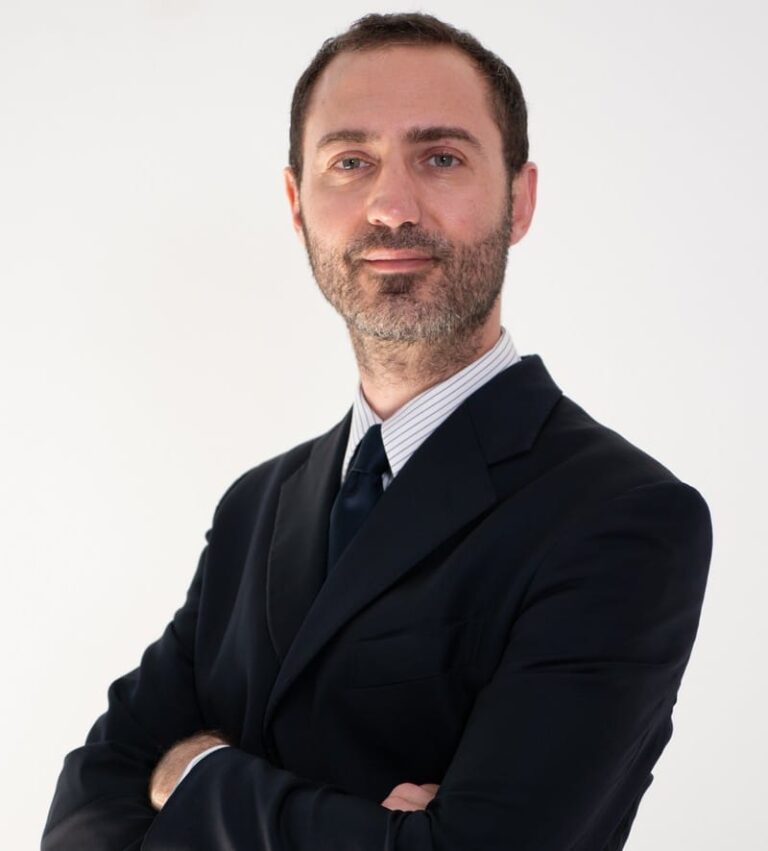 Simmons & Simmons, Lucatello promosso partner
