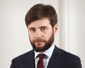 Tutti gli studi nell’operazione Intercos