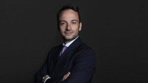 Francesco Nicora partner di Simmons & Simmons