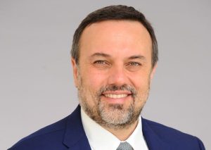Gli studi nel lancio di Aperture Investors