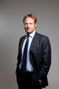 Gli studi nell’acquisizione del 39,99% di Arca Holding