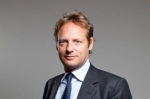 Gli studi nel rinnovo della bancassurance del gruppo Arca