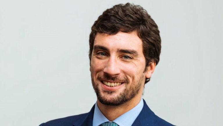 Di Tanno, Curti promosso socio