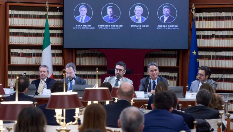 Energia 2026, l’anno delle scelte: Italia a un bivio tra sovranità e realtà industriale